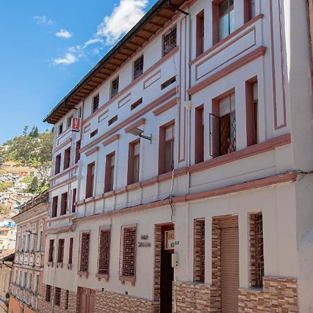 Hostal Carlos Luis Quito Exterior foto