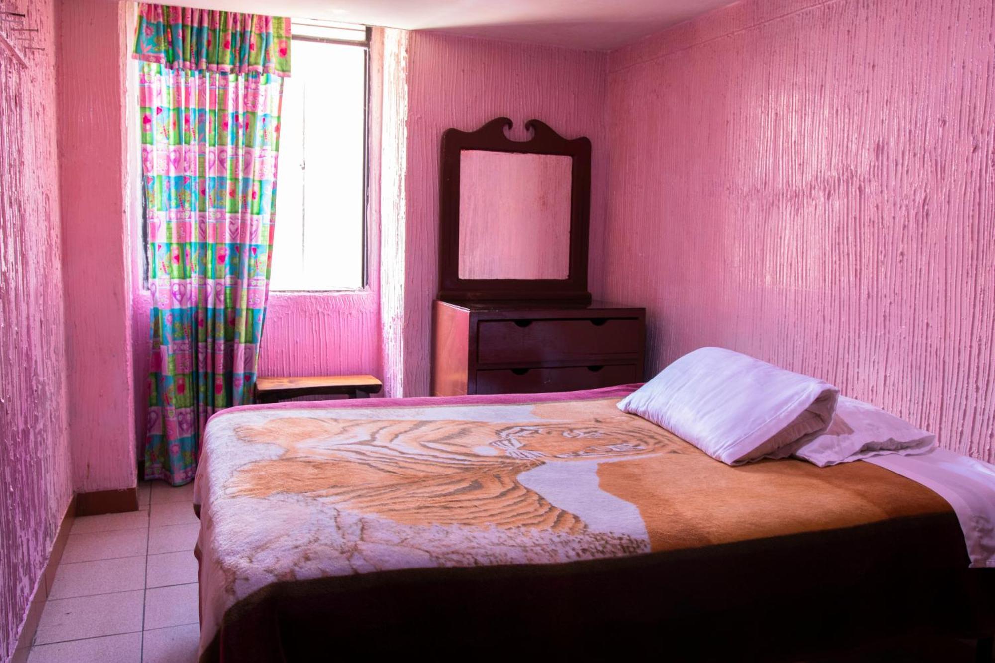 Hostal Carlos Luis Quito Exterior foto